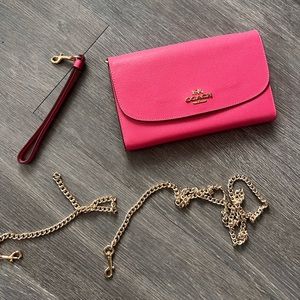Coach- Pink Clutch Crossbody